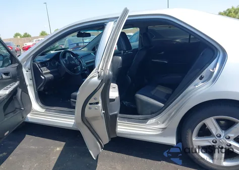 2014 Toyota Camry Se from USA, damaged, VIN 4T1BF1FK5EU439261